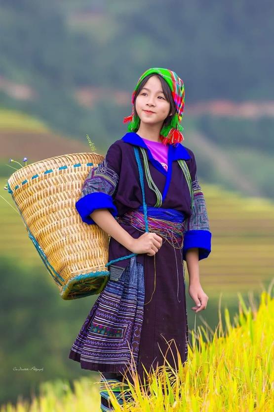 [Hot] 1013+ Ảnh Gái Xinh Dân Tộc – Nét Đẹp Dịu Dàng & Giản Dị Vùng Cao