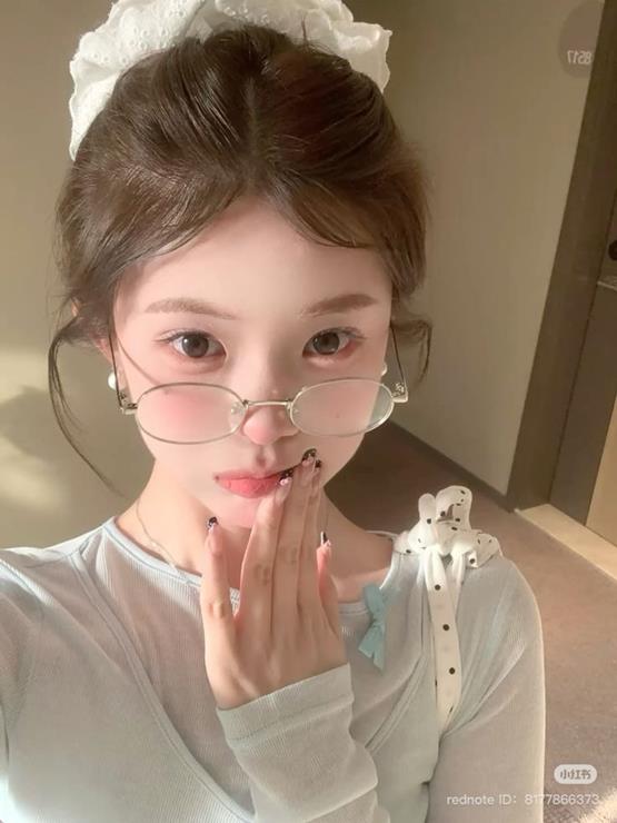 2000+ Ảnh Gái Xinh Gen Z – Hình Gái 2K Trẻ Trung & Hot Nhất 2025