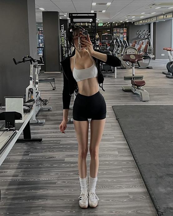 Album 1863+ Hình Ảnh Con Gái Xinh Tập Gym Đẹp, Năng Lượng & Tự Tin