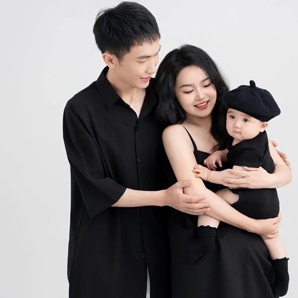2025+ Hình Ảnh Bố, Mẹ Và Con Gái,Con Trai – Ảnh Đẹp Cha Mẹ Và Con