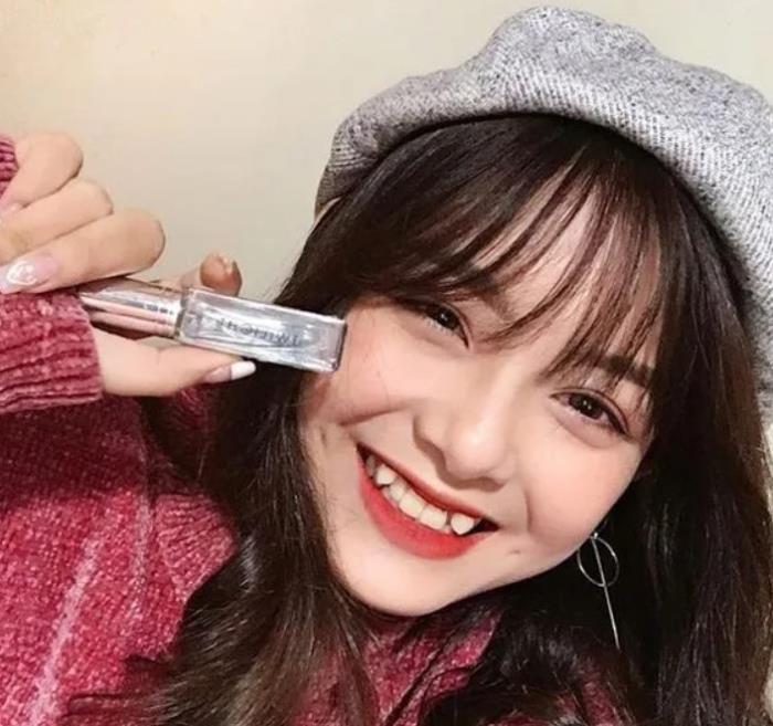 Bộ Sưu Tập Những Hình Ảnh Gái Xinh Có Răng Khểnh Cực Xinh Cực Duyên